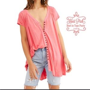 Free People Azalea Button-Front Tunic in Pink